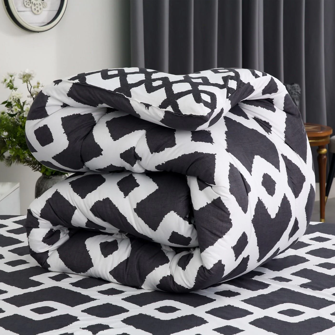 1 PC Double Winter Razai-Grey Diamond