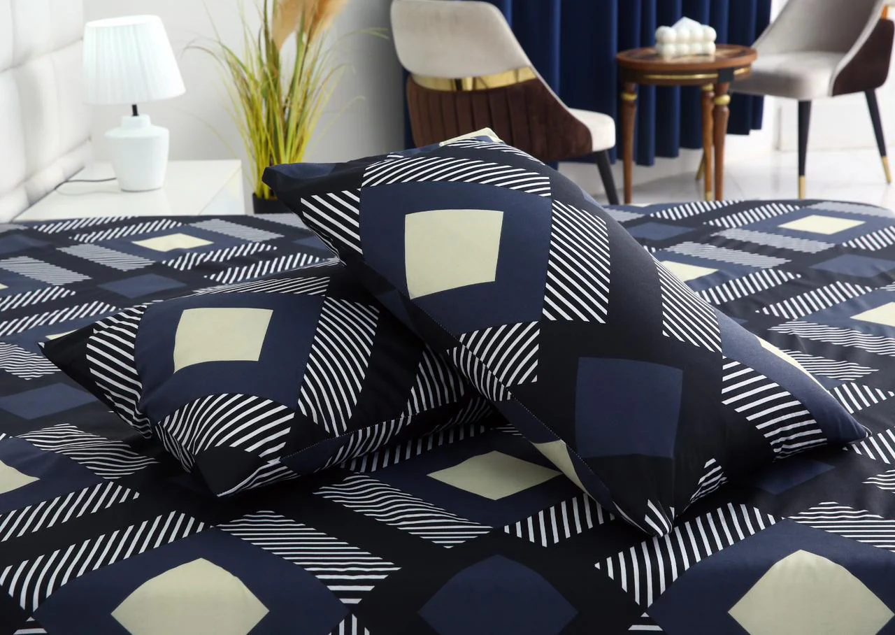 3 PCs Double Bed Sheet-Black Art - Image 7