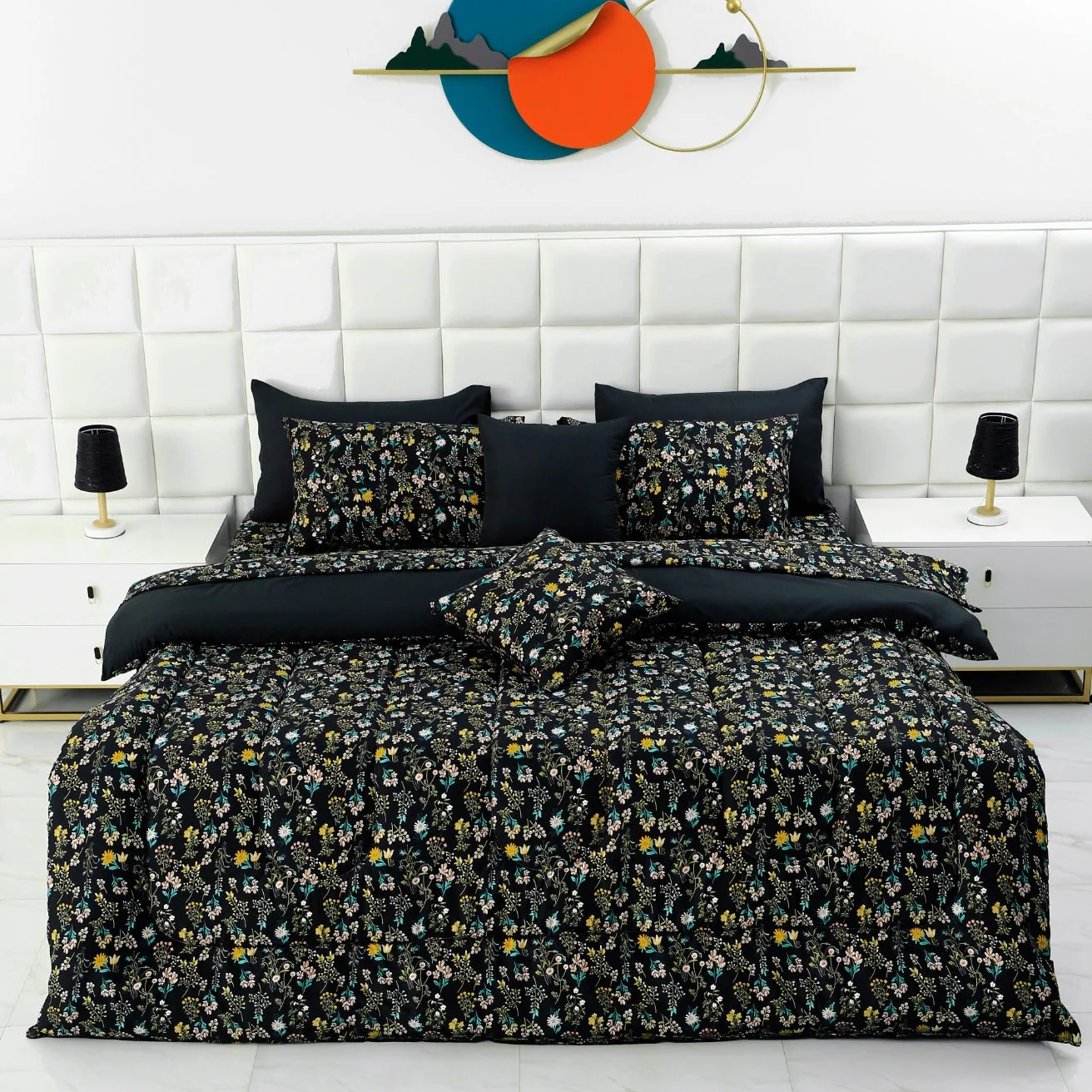 8 PCs Winter Razai Set-Black Meadows