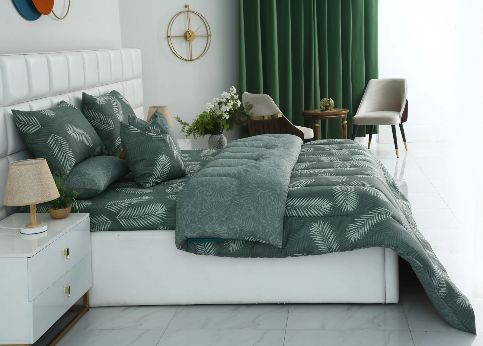 8 PCs Winter Razai Set-Emerald Feathers - Image 4
