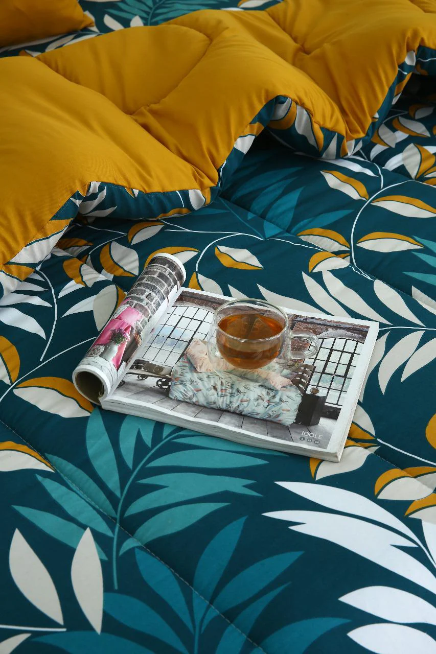 8 PCs Winter Razai Set-Tropicals - Image 13