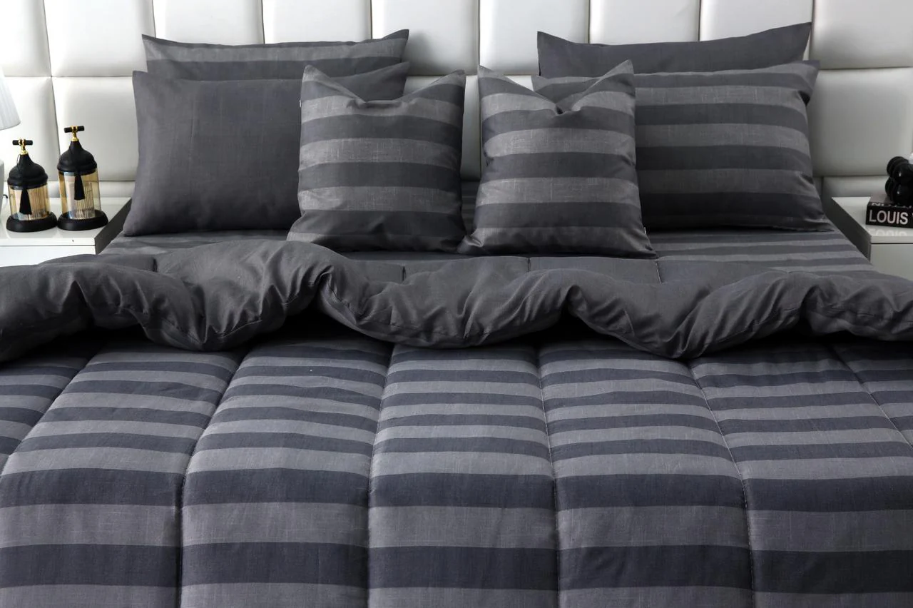 8 PCs Winter Razai Set-Charcoal Stripes - Image 10