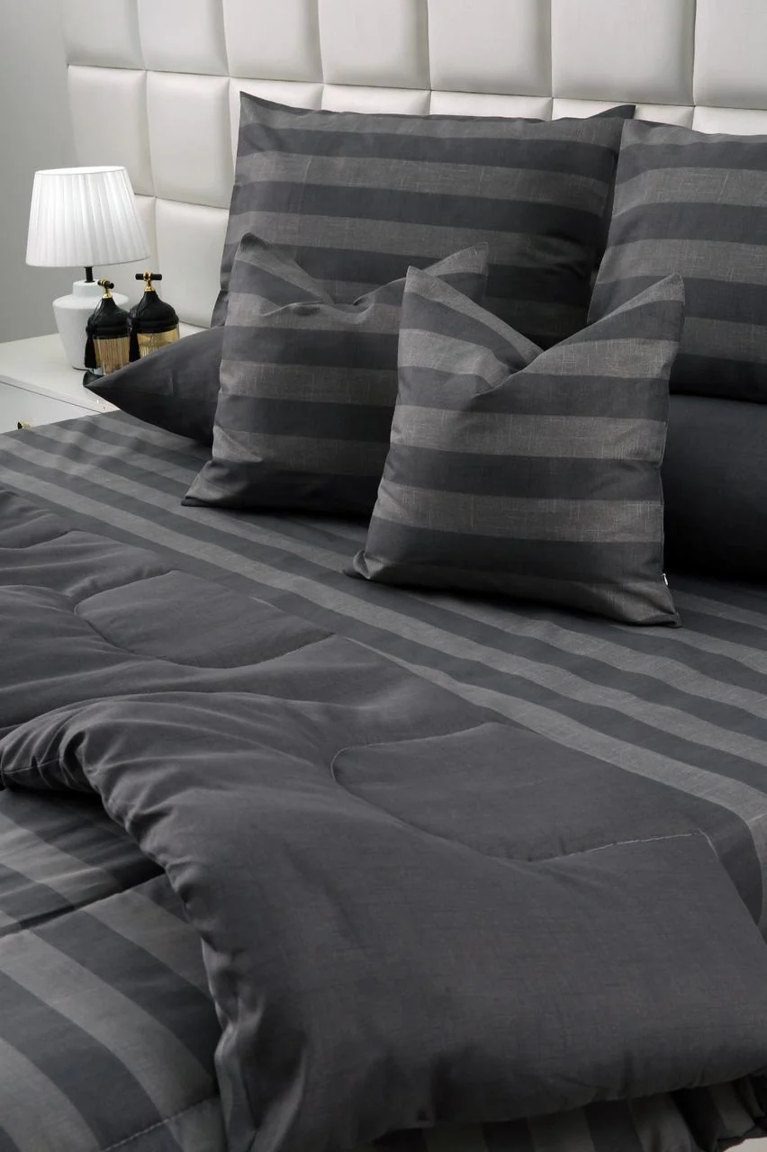 8 PCs Winter Razai Set-Charcoal Stripes - Image 6