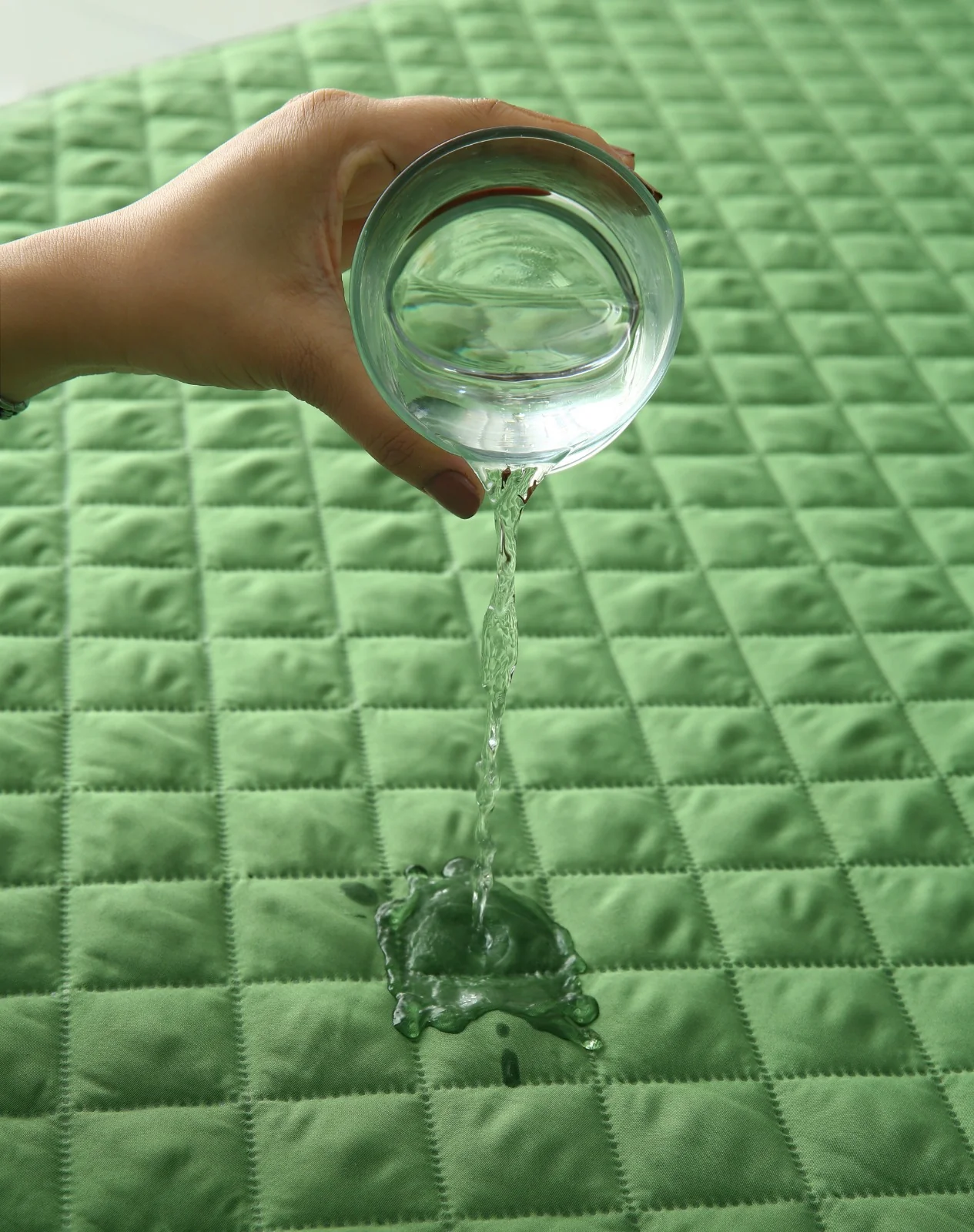 Quilted Waterproof Mattress Protector-Green - Image 3