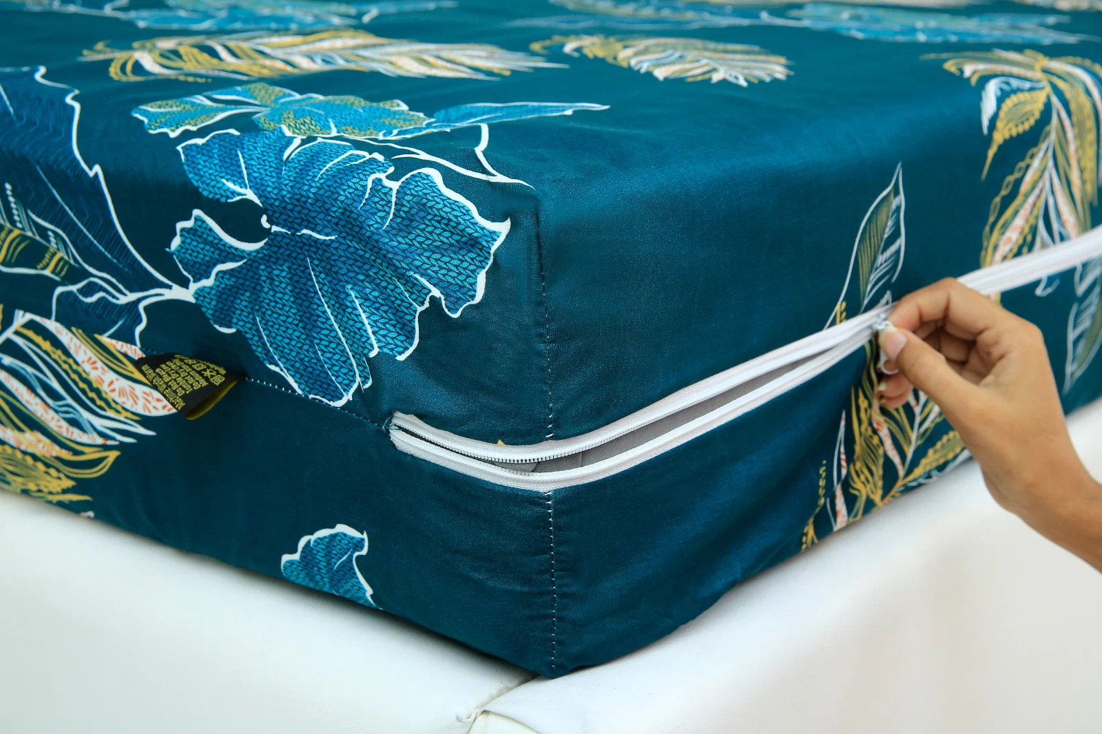 Zipper Mattress Cover Printed-Cauliflower - Image 2
